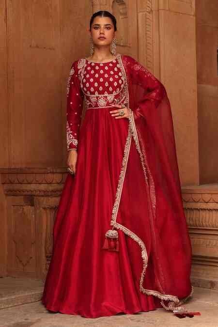 Buy Maroon Anarkali Silk Embroidery Zari Round Neck Paisley With ...