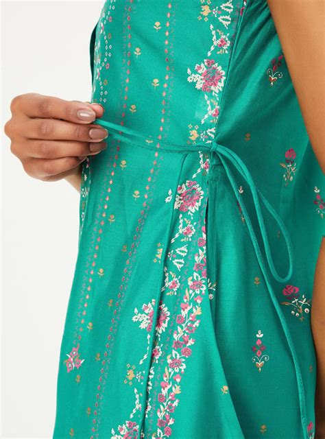 Buy Women Floral Printed Layered Kurta Online at just Rs. 1699.0 ...