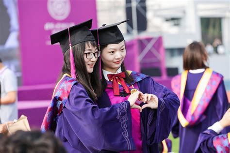 清华大学2021年本科生毕业典礼举行-清华校友总会