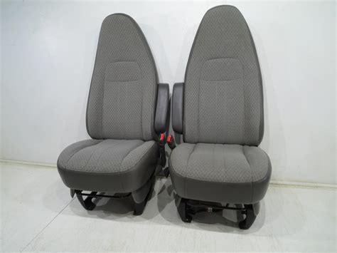 Chevy Express Replacement Seats 的图像结果