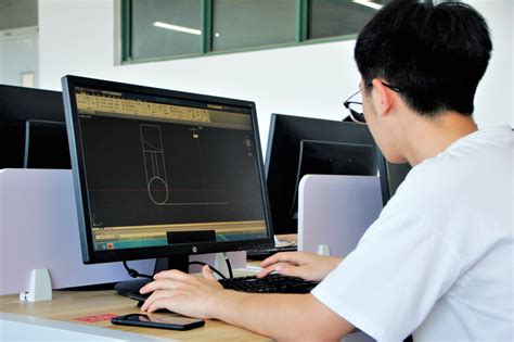 AutoCAD机械绘图员培训班-非标机械设计培训-工埔智能制造培训学院