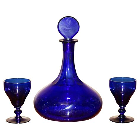 ANTiQUE COLLECTABLE BRISTOL COBALT BLUE SHERRY GLASS DECANTER AND ...