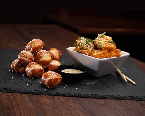 Order Hickory Tavern (Ballantyne) Delivery in Charlotte | Menu & Prices ...