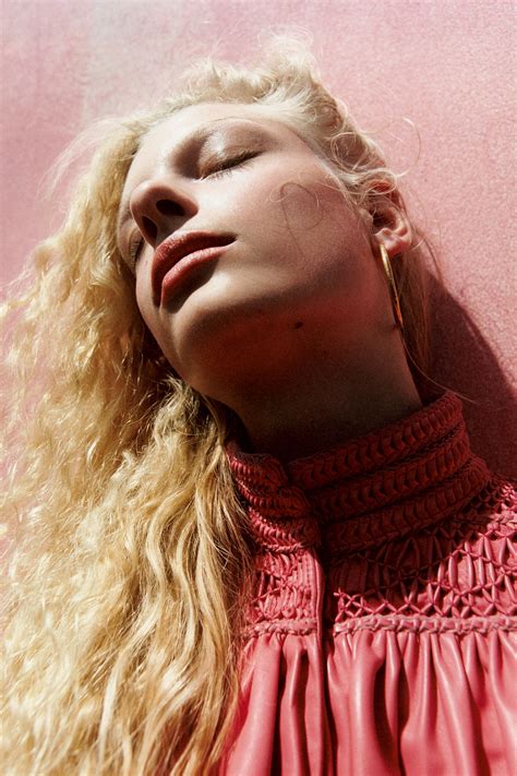 5 Key Signs That Indicate You’re Vitamin D Deficient | British Vogue