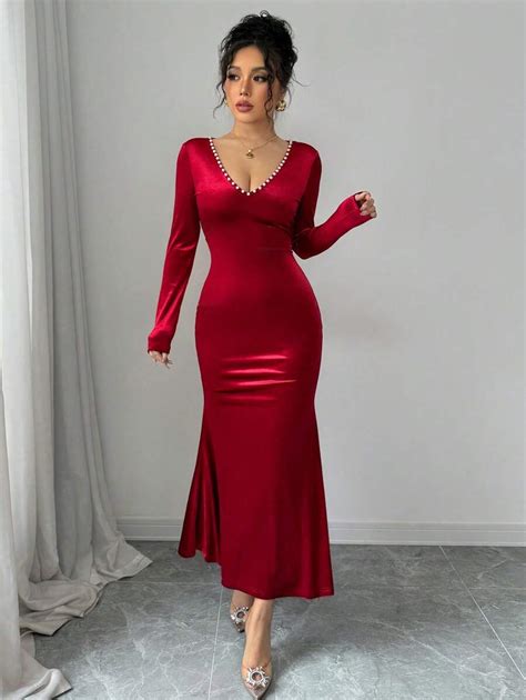 Elenzga Vestido Longo Sereia Aveludado Vermelho com Decote em V e ...