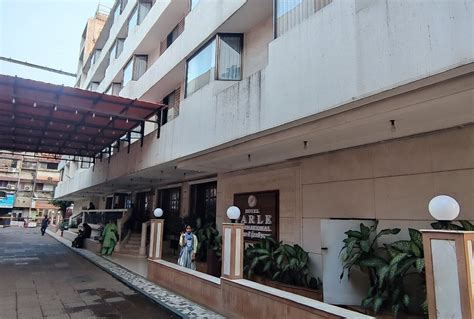 HOTEL PARLE INTERNATIONAL (Mumbai) - Hotel Reviews, Photos, Rate ...