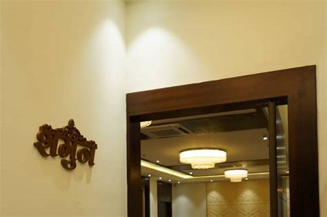 Dharohar Lawn and Banquet - Venue - Pindra - Weddingwire.in