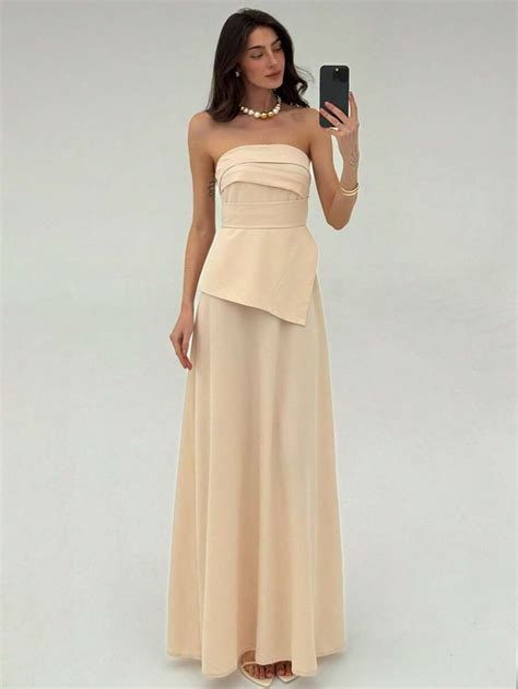 Aloruh Women's Elegant Strapless Maxi Dress In Apricot With Flared Hem ...
