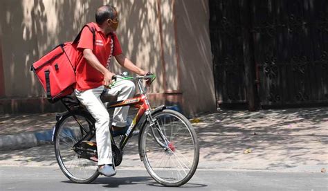 How the growing last-mile delivery space rides on the Indian e-commerce ...