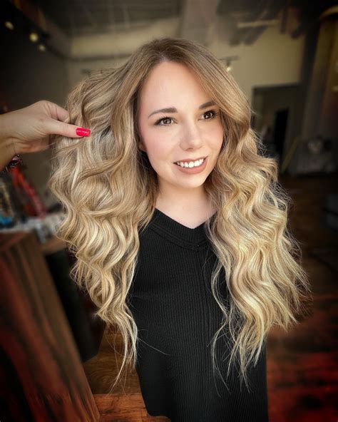 Stephanie V - Studio Be Salon