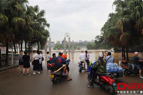 广西桂林：暴雨致漓江水位超警戒线_四川在线