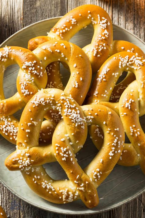 Best German Style Pretzels at Thomas Marriott blog