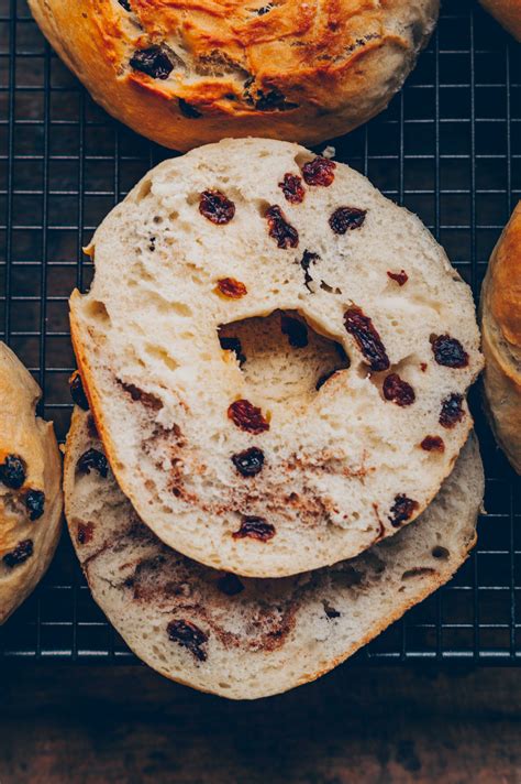 Cinnamon Raisin Bagels recipe for breakfast table - Klara`s Life