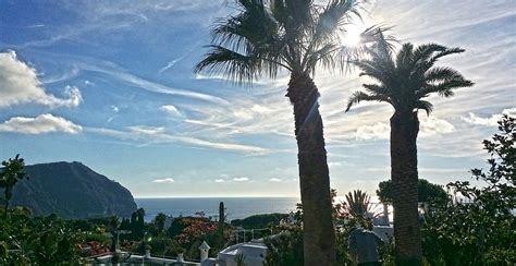 RESIDENCE VILLA RAVINO (Isola d'Ischia) - Villa Reviews, Photos, Rate ...