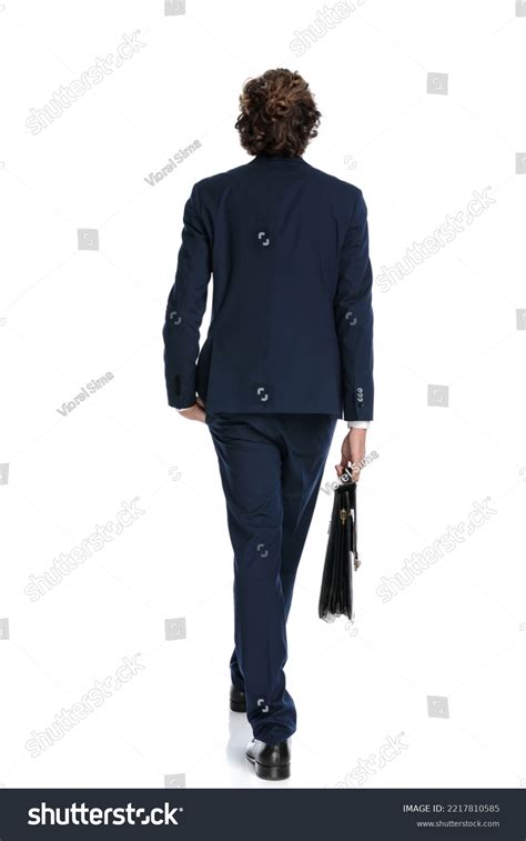 Business Suit above View 的图像结果