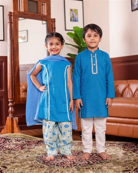 Boys Electric Blue Self Stripe Kurta with Classic White Pyjama (Set of ...