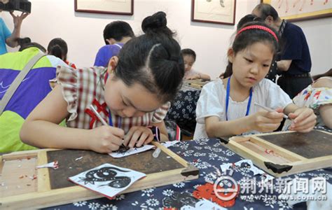 学雷锋精神 荆州文旅志愿服务在行动 - 荆州市文化和旅游局