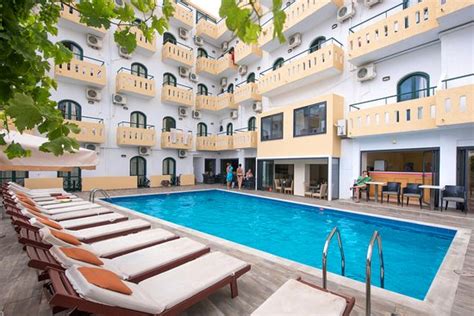 PELA MARIA HOTEL (Limenas Chersonisou) - Hotel Reviews, Photos, Rate ...