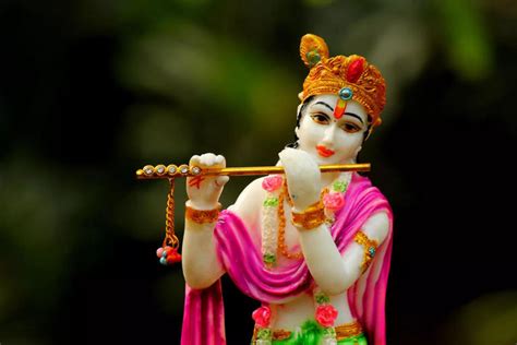 Bhagavad Gita shloka of the day to keep faith during invisible struggles