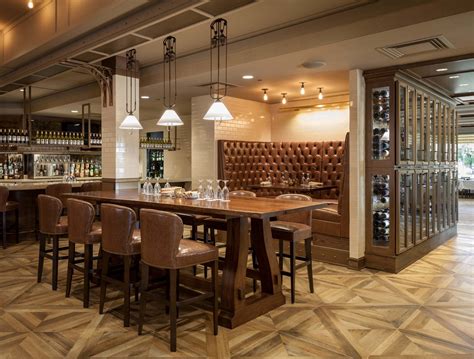 Cascade Hills Country Club Dining Room - Integrated Architecture