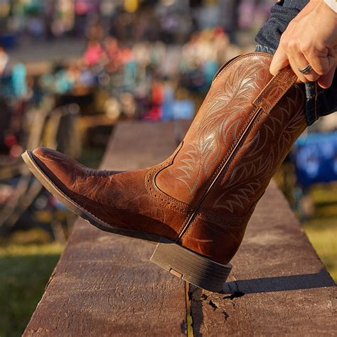 Ariat Australia - Equestrian and Western Footwear and Apparel