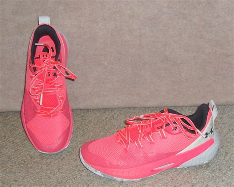 Women's pink UNDER ARMOUR Hovr Ascent running shoes s… - Gem