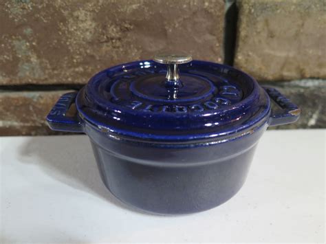 Qty 5 La Cocotte Staub Mini Dutch Ovens w/ Lids 4.5"dia, 2.5"H