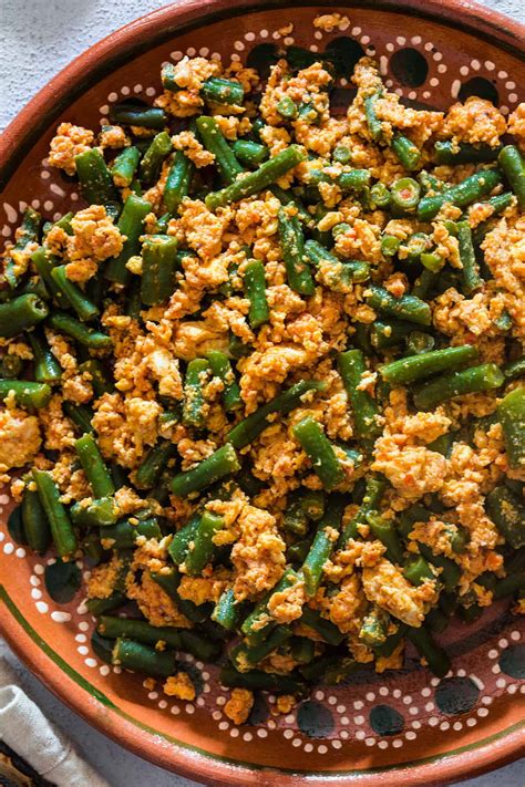 Ejotes con Huevo (Mexican Green Beans and Eggs)