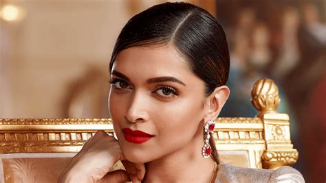 Deepika Padukone - The Most Fappable Face! Widescreen collection. Put on a laptop slideshow and ...