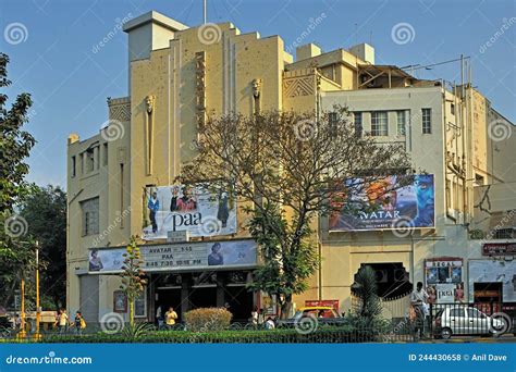 Regal Movie Theater Sign At Issaquah Highlands In The Seattle Metro ...