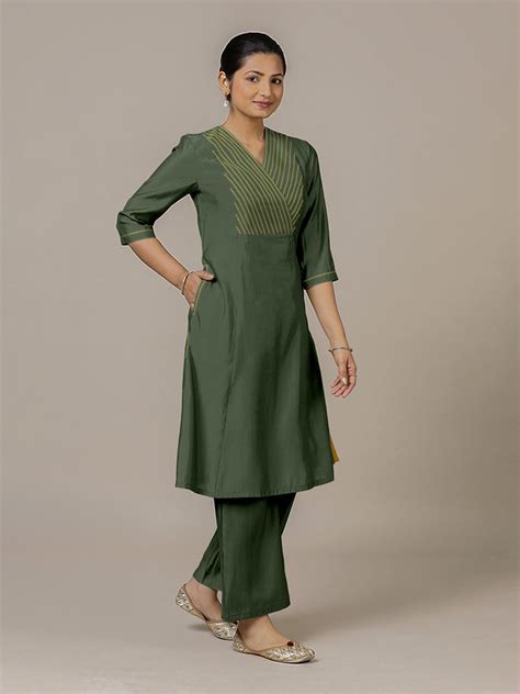 Piya x Rozaana Pine Green A-Line Kurta with Thread Work for Daily ...