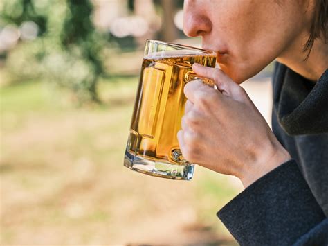 5 Major Benefits of Non-Alcoholic Beer - NA Beer Club