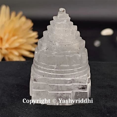 Sphatik Original Maha Meru Shree Yantra Small Size-87gm– YASHVRIDDHI