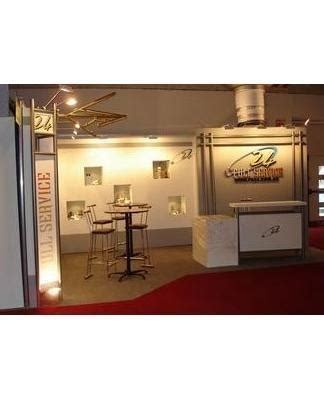 WF Design: Customer Reviews, Stands and Services