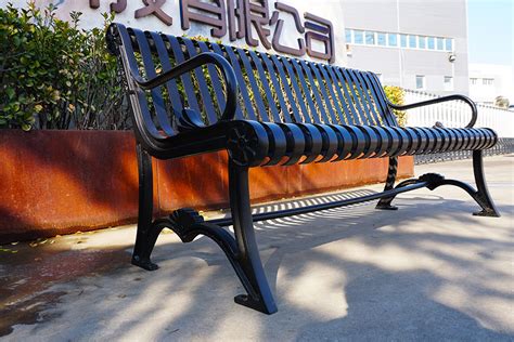 户外座椅_户外休闲椅_铸铁座椅-青岛新城市创意科技有限公司