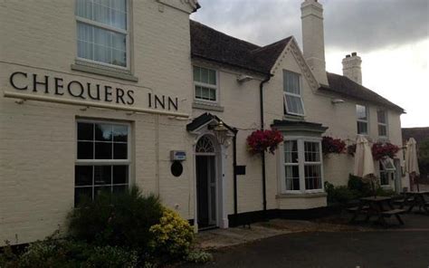 CHEQUERS INN (Fladbury) - Inn Reviews, Photos, Rate Comparison ...