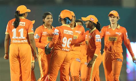 WPL: Gujarat Giants beat Delhi Capitals by 11 runs