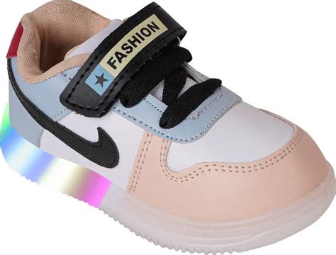 Leather Shoes - Upto 50% to 80% OFF on Leather Shoes Online | Flipkart.com