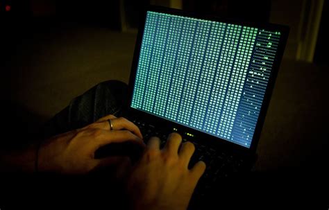 Image result for Code Ordinateur Hack