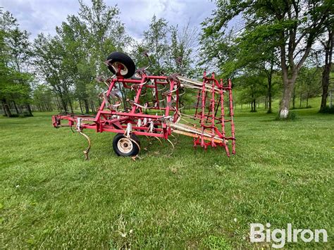 Wil-Rich 2500 Field Cultivator | Agriculture | BigIron