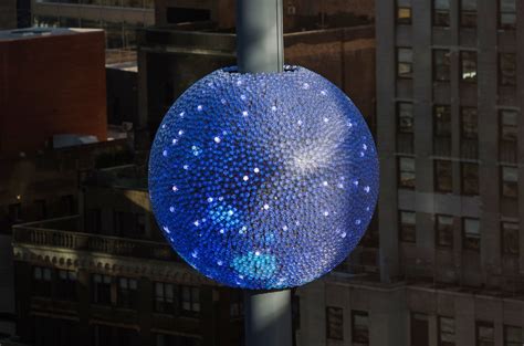 How to watch Times Square New Year's ball drop for 2026