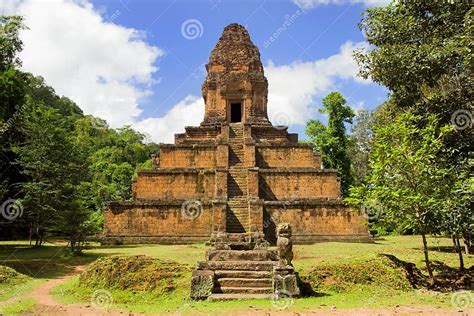 Image result for Pyramid in Java Cambodia