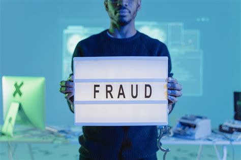 Insurance Fraud Examples 的图像结果