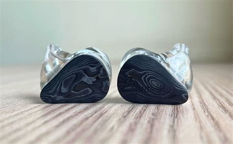 MOONDROP x Crinacle DUSK IEM Review: Ultimate Mid-Fi Audio Experience