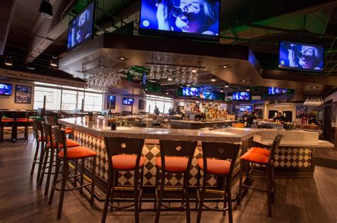 Tour Bill Murray and Brothers’ New Restaurant, a Space Jammed With ...