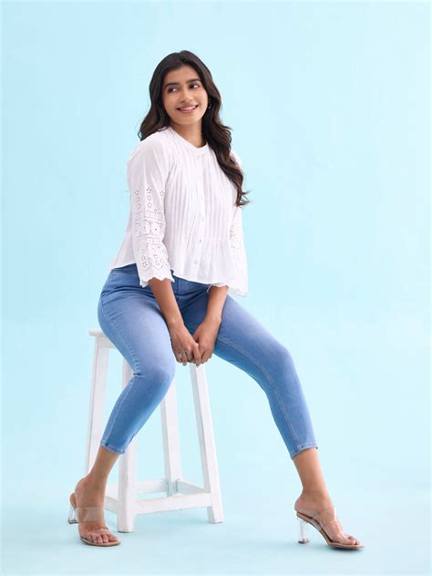 Light Blue Cotton Poly Stretch Cropped Denim Jeggings – Go Colors India