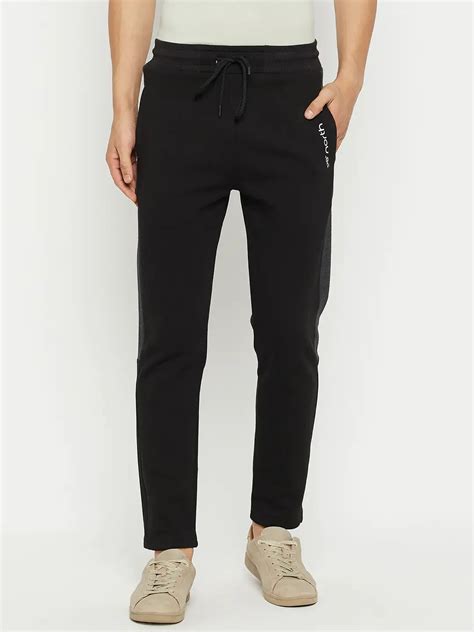 Degree North Black Fleece Trackpants Stylish Comfort – 98degreenorth