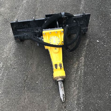 Hydraulic Jack Hammer Attachment | Cal-West Rentals