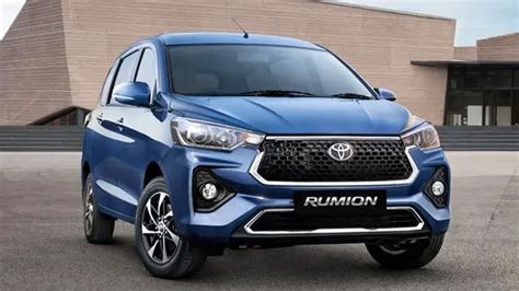 Toyota Rumion MPV भारत में हुई लॉन्च, जानें कीमत, फीचर्स और माइलेज