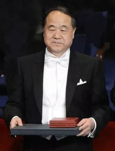 历史上的今天｜10月11日 中国作家莫言获得诺贝尔文学奖！_腾讯新闻
